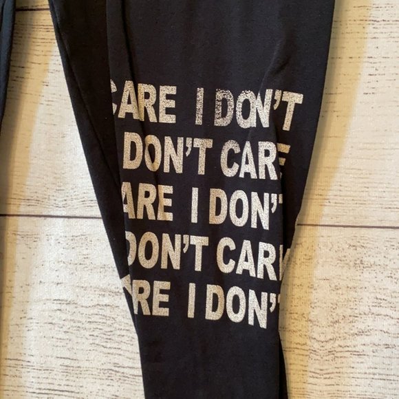 I DON'T CARE Rainbow Stretch Plus Size Black Leggings - Picture 3 of 10